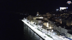 Nábřeží a město