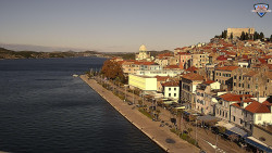 Nábřeží a město