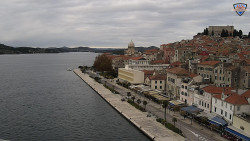 Nábřeží a město