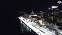 Nábřeží a město