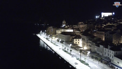 Nábřeží a město