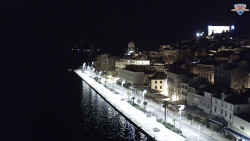 Nábřeží a město