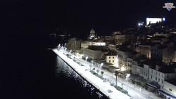 Nábřeží a město