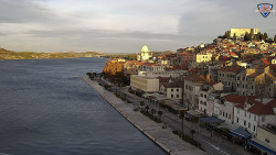 Nábřeží a město