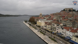 Nábřeží a město