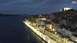 Nábřeží a město