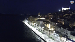 Nábřeží a město