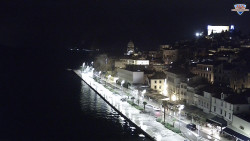 Nábřeží a město