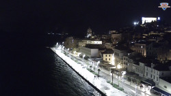 Nábřeží a město