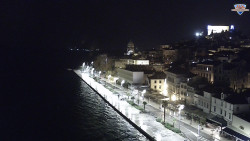 Nábřeží a město