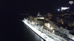 Nábřeží a město