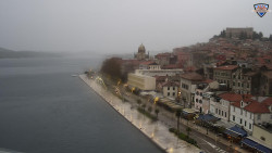 Nábřeží a město