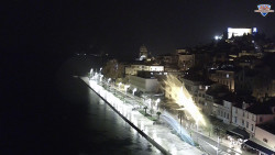 Nábřeží a město