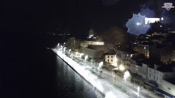 Nábřeží a město