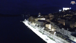 Nábřeží a město