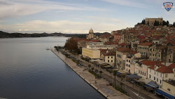 Nábřeží a město