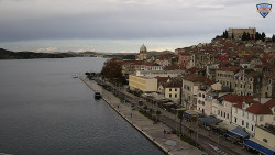 Nábřeží a město