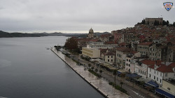 Nábřeží a město