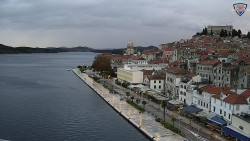 Nábřeží a město