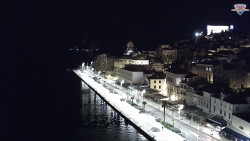 Nábřeží a město