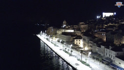 Nábřeží a město