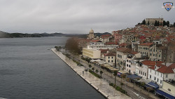 Nábřeží a město