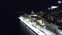 Nábřeží a město