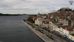 Nábřeží a město