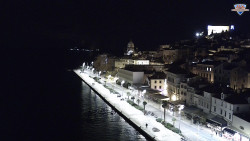 Nábřeží a město