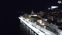 Nábřeží a město