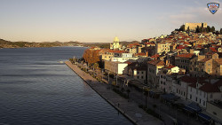 Nábřeží a město