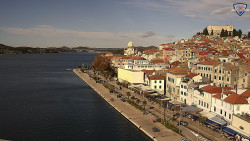 Nábřeží a město