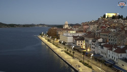 Nábřeží a město