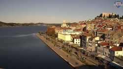 Nábřeží a město