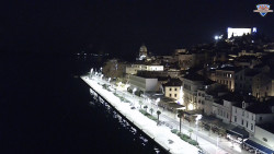 Nábřeží a město