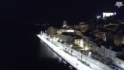 Nábřeží a město