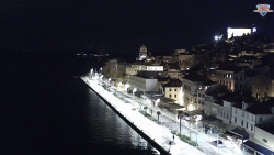 Nábřeží a město