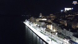 Nábřeží a město