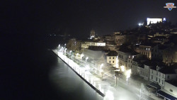 Nábřeží a město