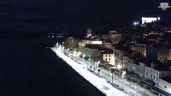 Nábřeží a město