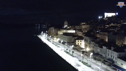 Nábřeží a město