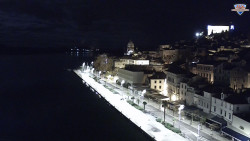 Nábřeží a město