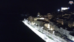 Nábřeží a město