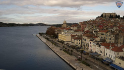 Nábřeží a město