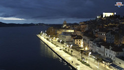 Nábřeží a město