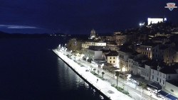 Nábřeží a město