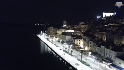 Nábřeží a město