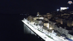 Nábřeží a město