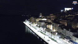 Nábřeží a město