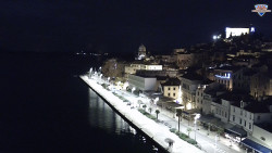 Nábřeží a město